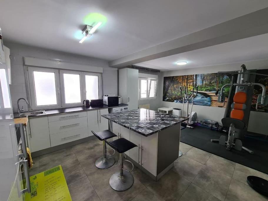 A Un Paso De La Playa, Amplio Apartamento Gijón Exteriér fotografie