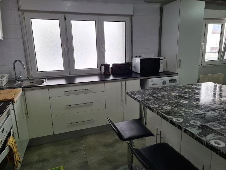 A Un Paso De La Playa, Amplio Apartamento Gijón Exteriér fotografie